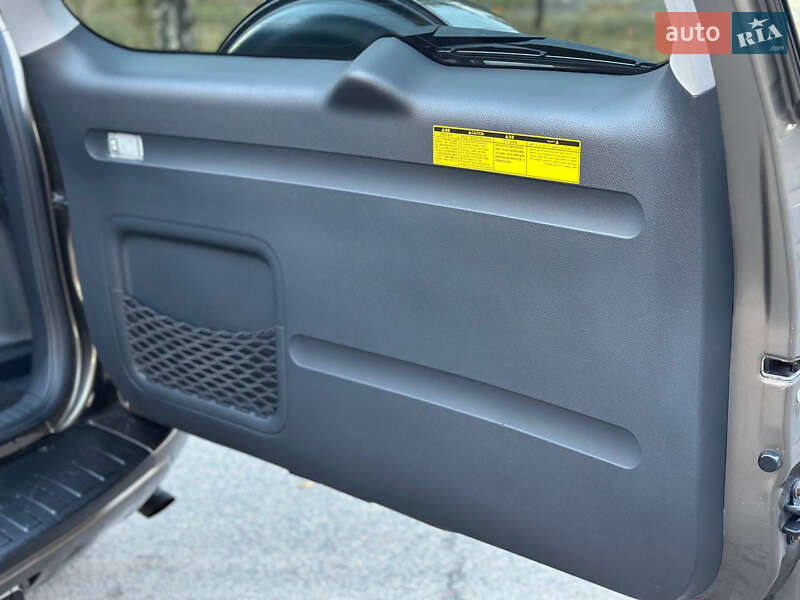 Внедорожник / Кроссовер Toyota RAV4 2011 в Днепре фото 51 Внедорожник / Кроссовер Toyota RAV4 2011 в Днепре