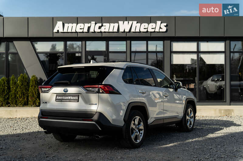 Внедорожник / Кроссовер Toyota RAV4 2020 в Черновцах фото 5 Внедорожник / Кроссовер Toyota RAV4 2020 в Черновцах
