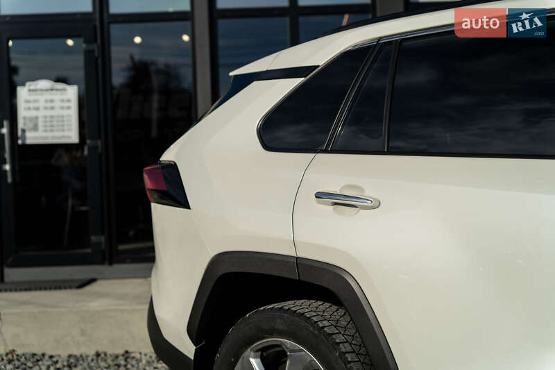 Внедорожник / Кроссовер Toyota RAV4 2020 в Черновцах фото 10 Внедорожник / Кроссовер Toyota RAV4 2020 в Черновцах