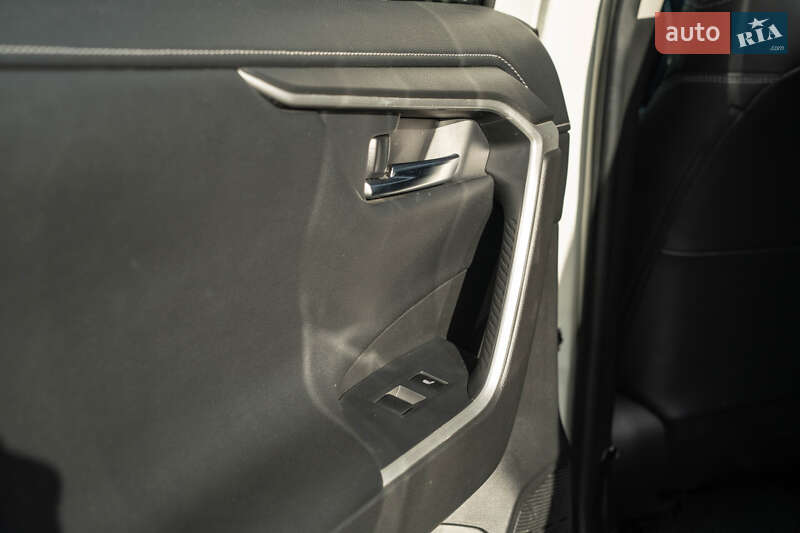 Внедорожник / Кроссовер Toyota RAV4 2020 в Черновцах фото 44 Внедорожник / Кроссовер Toyota RAV4 2020 в Черновцах