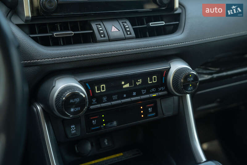 Внедорожник / Кроссовер Toyota RAV4 2020 в Черновцах фото 34 Внедорожник / Кроссовер Toyota RAV4 2020 в Черновцах