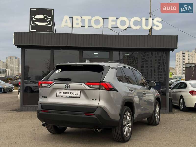 Внедорожник / Кроссовер Toyota RAV4 2022 в Киеве фото 8 Внедорожник / Кроссовер Toyota RAV4 2022 в Киеве