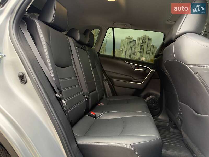 Внедорожник / Кроссовер Toyota RAV4 2022 в Киеве фото 11 Внедорожник / Кроссовер Toyota RAV4 2022 в Киеве