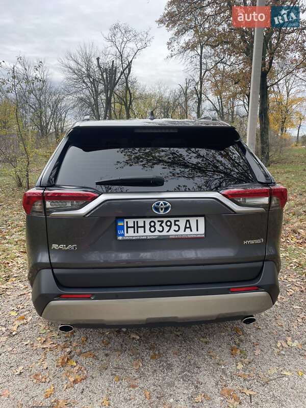 Позашляховик / Кросовер Toyota RAV4 2023 в Кропивницькому фото 9 Позашляховик / Кросовер Toyota RAV4 2023 в Кропивницькому