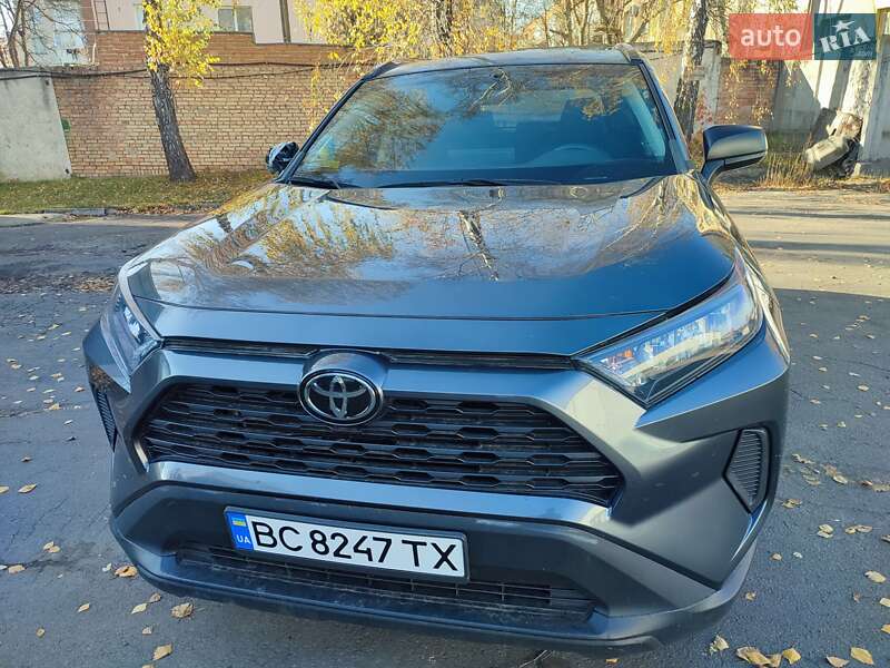 Внедорожник / Кроссовер Toyota RAV4 2020 в Ровно фото 44 Внедорожник / Кроссовер Toyota RAV4 2020 в Ровно
