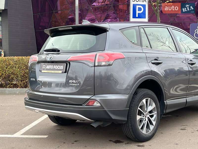 Внедорожник / Кроссовер Toyota RAV4 2016 в Киеве фото 9 Внедорожник / Кроссовер Toyota RAV4 2016 в Киеве