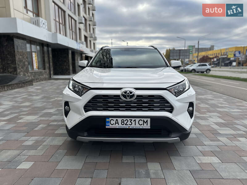 Внедорожник / Кроссовер Toyota RAV4 2019 в Черкассах фото 12 Внедорожник / Кроссовер Toyota RAV4 2019 в Черкассах