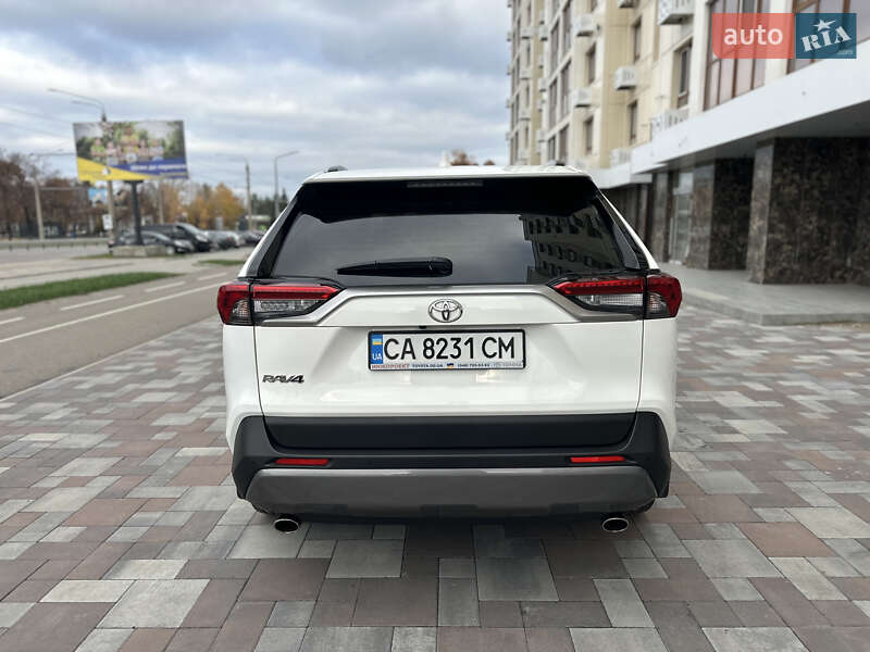 Внедорожник / Кроссовер Toyota RAV4 2019 в Черкассах фото 6 Внедорожник / Кроссовер Toyota RAV4 2019 в Черкассах