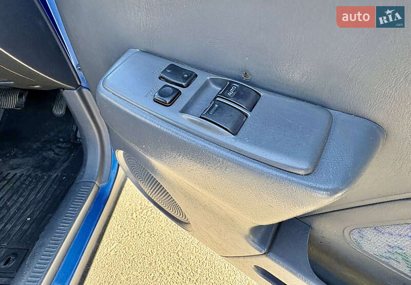 Позашляховик / Кросовер Toyota RAV4 1995 в Одесі