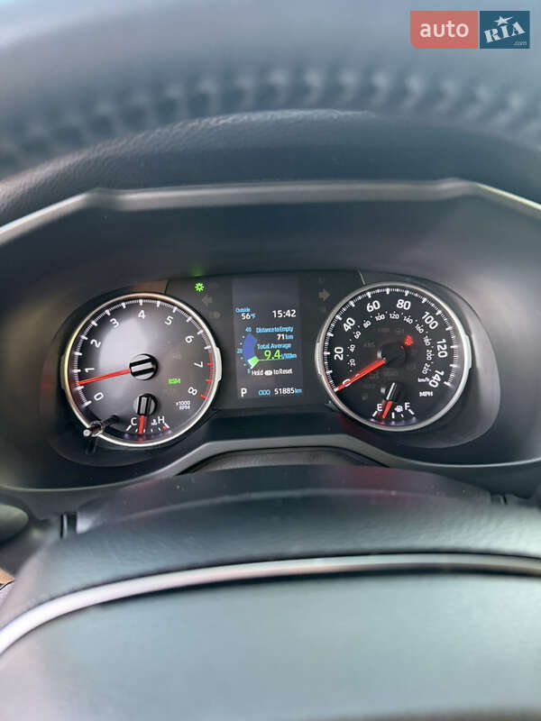 Внедорожник / Кроссовер Toyota RAV4 2019 в Днепре