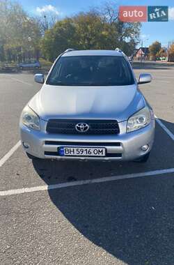 Позашляховик / Кросовер Toyota RAV4 2006 в Ізмаїлі