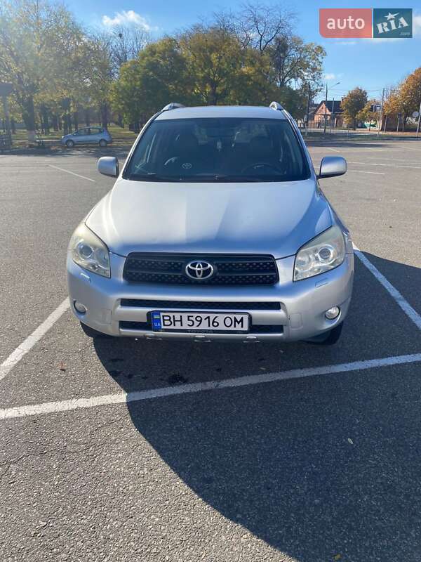 Внедорожник / Кроссовер Toyota RAV4 2006 в Измаиле