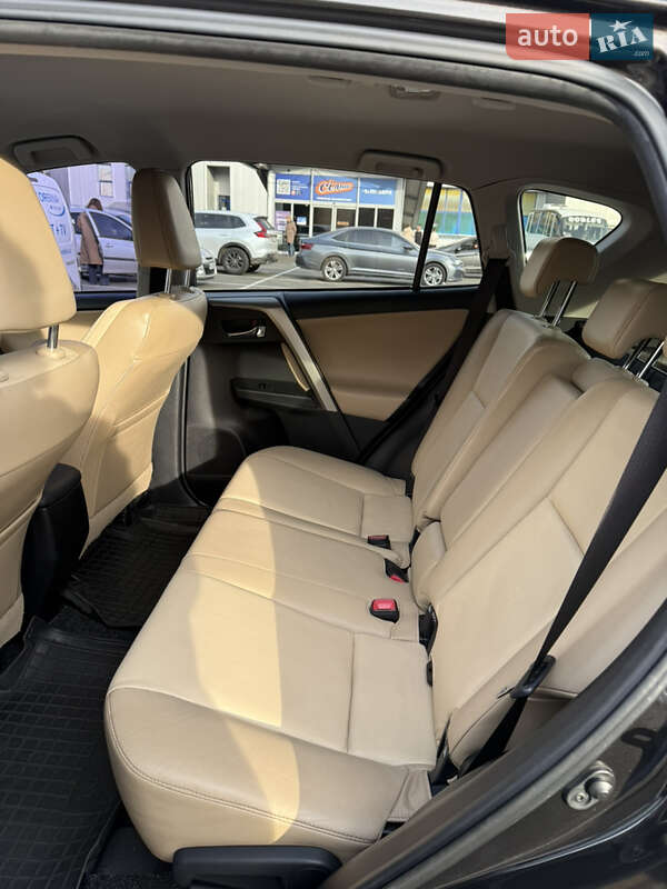 Внедорожник / Кроссовер Toyota RAV4 2014 в Киеве фото 15 Внедорожник / Кроссовер Toyota RAV4 2014 в Киеве