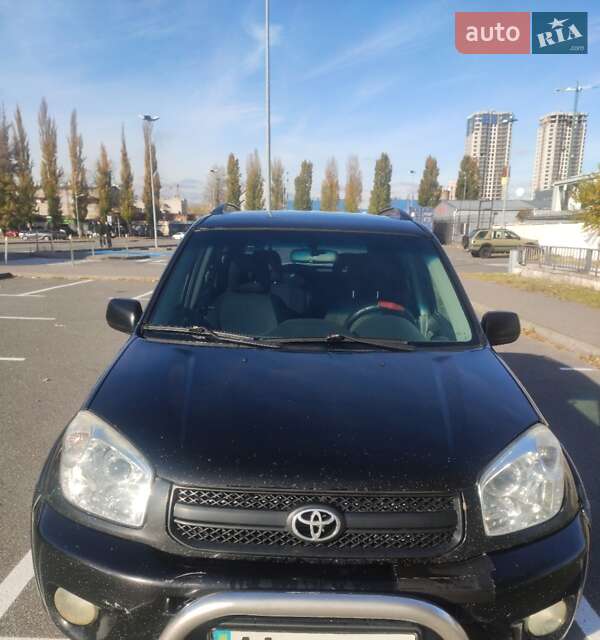Внедорожник / Кроссовер Toyota RAV4 2004 в Киеве фото 3 Внедорожник / Кроссовер Toyota RAV4 2004 в Киеве