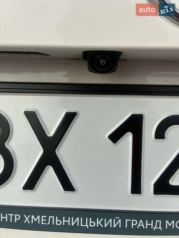 Позашляховик / Кросовер Toyota RAV4 2020 в Красилові