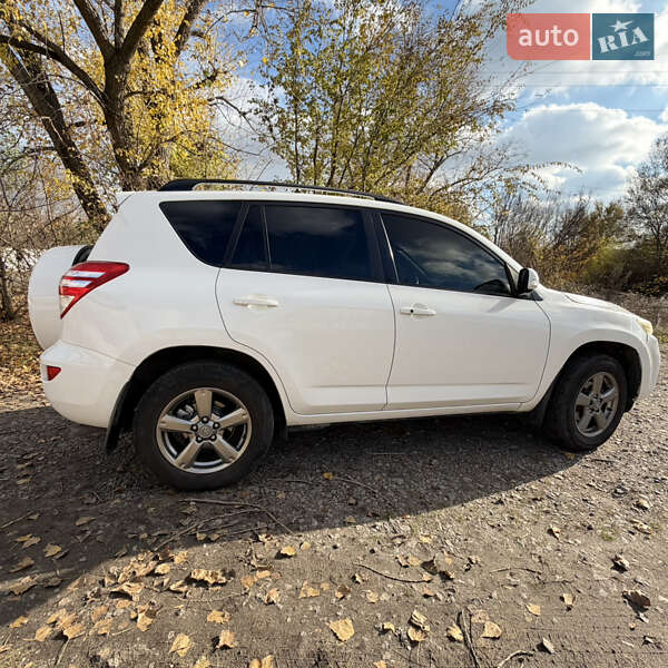 Внедорожник / Кроссовер Toyota RAV4 2012 в Днепре фото 2 Внедорожник / Кроссовер Toyota RAV4 2012 в Днепре