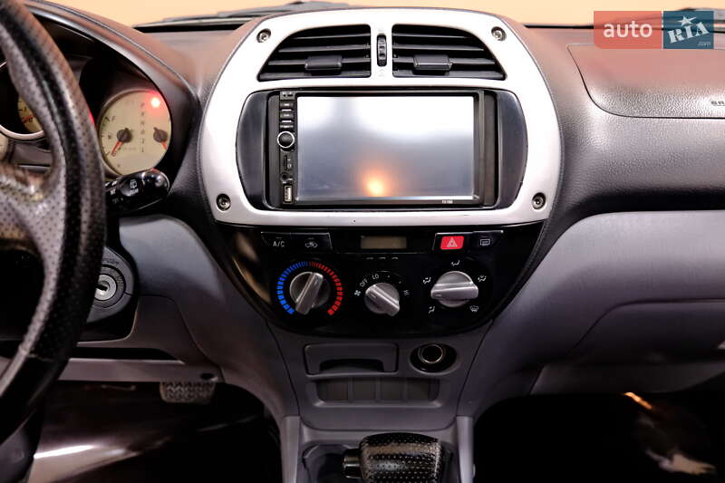 Позашляховик / Кросовер Toyota RAV4 2001 в Одесі