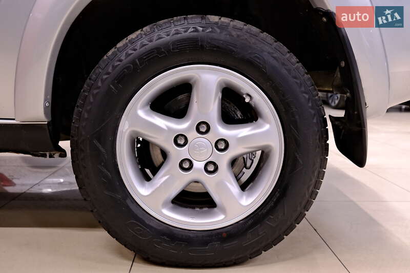 Позашляховик / Кросовер Toyota RAV4 2001 в Одесі