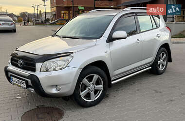 Позашляховик / Кросовер Toyota RAV4 2006 в Борисполі