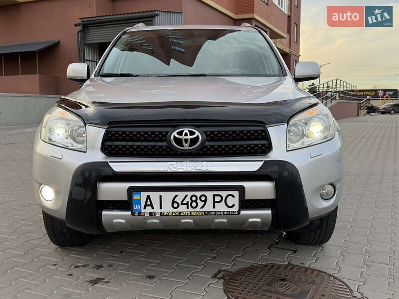 Внедорожник / Кроссовер Toyota RAV4 2006 в Борисполе