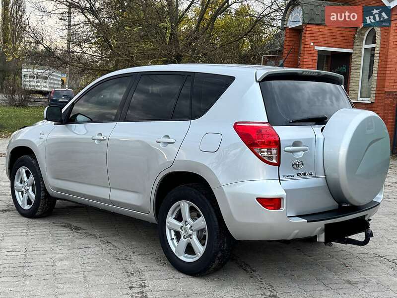 Внедорожник / Кроссовер Toyota RAV4 2009 в Ахтырке фото 4 Внедорожник / Кроссовер Toyota RAV4 2009 в Ахтырке