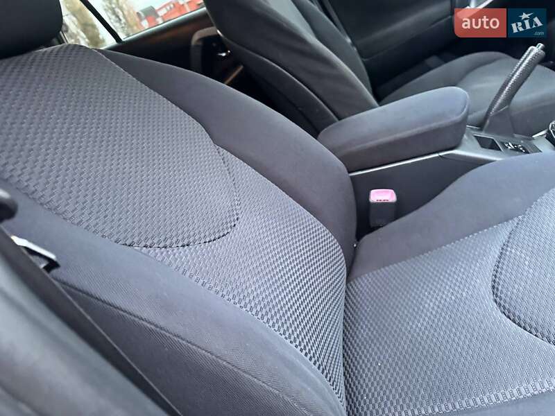 Внедорожник / Кроссовер Toyota RAV4 2009 в Ахтырке фото 30 Внедорожник / Кроссовер Toyota RAV4 2009 в Ахтырке