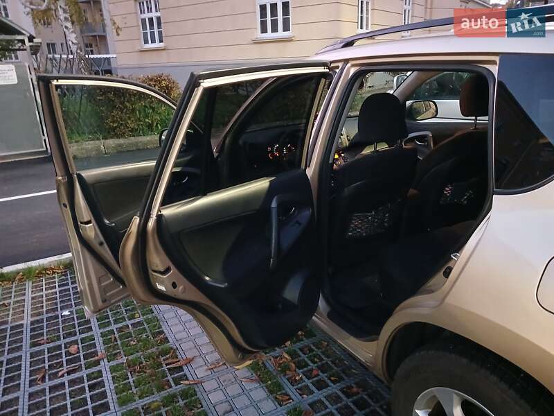 Внедорожник / Кроссовер Toyota RAV4 2011 в Львове фото 34 Внедорожник / Кроссовер Toyota RAV4 2011 в Львове