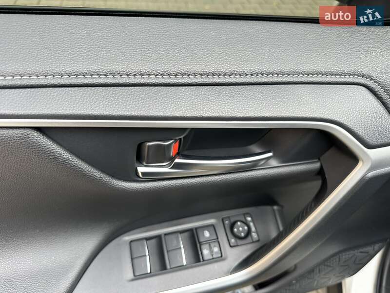 Внедорожник / Кроссовер Toyota RAV4 2023 в Одессе фото 21 Внедорожник / Кроссовер Toyota RAV4 2023 в Одессе