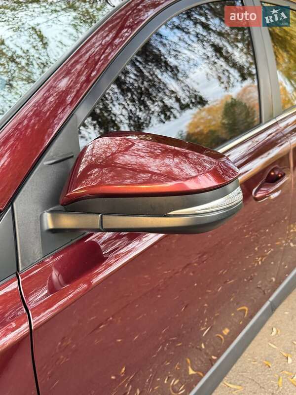 Внедорожник / Кроссовер Toyota RAV4 2017 в Ровно фото 13 Внедорожник / Кроссовер Toyota RAV4 2017 в Ровно