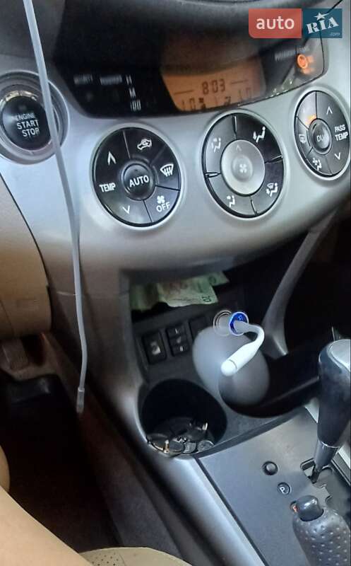 Внедорожник / Кроссовер Toyota RAV4 2007 в Кривом Роге фото 6 Внедорожник / Кроссовер Toyota RAV4 2007 в Кривом Роге
