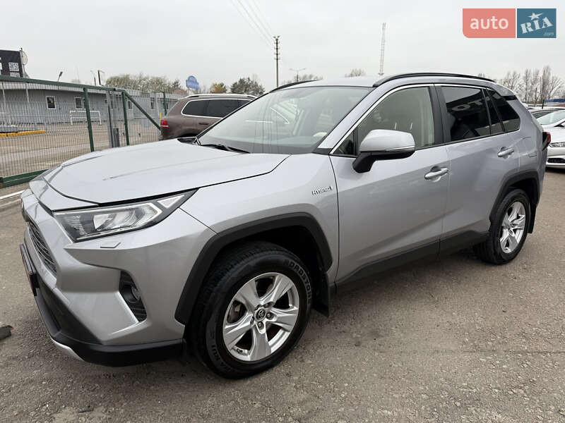Внедорожник / Кроссовер Toyota RAV4 2019 в Киеве фото 2 Внедорожник / Кроссовер Toyota RAV4 2019 в Киеве