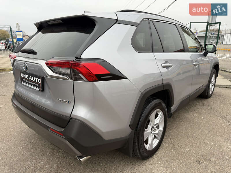 Внедорожник / Кроссовер Toyota RAV4 2019 в Киеве фото 6 Внедорожник / Кроссовер Toyota RAV4 2019 в Киеве