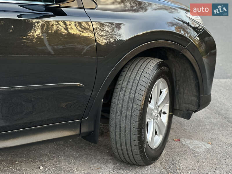 Внедорожник / Кроссовер Toyota RAV4 2013 в Кропивницком