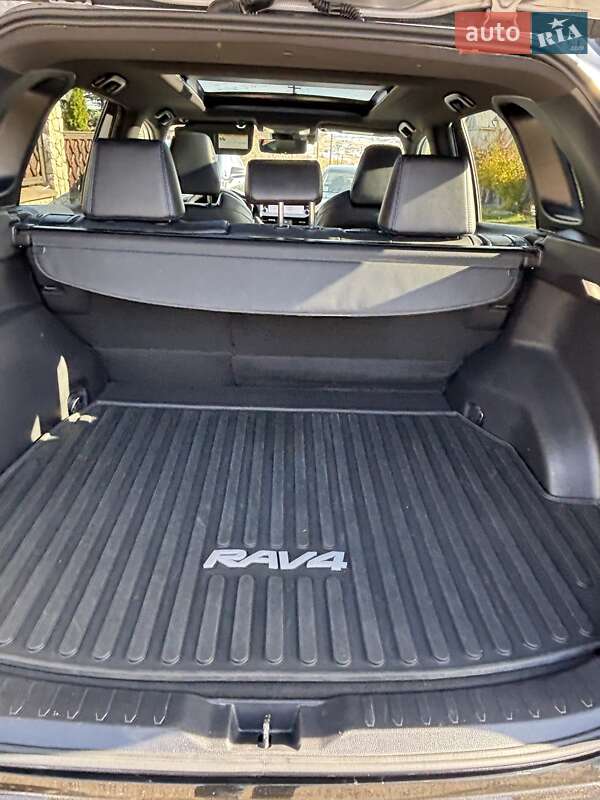 Внедорожник / Кроссовер Toyota RAV4 2022 в Тернополе фото 10 Внедорожник / Кроссовер Toyota RAV4 2022 в Тернополе