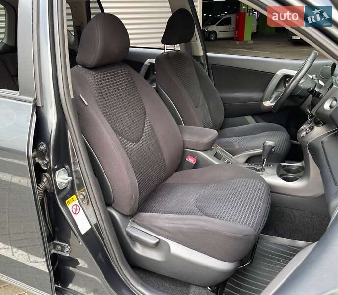 Внедорожник / Кроссовер Toyota RAV4 2008 в Киеве фото 12 Внедорожник / Кроссовер Toyota RAV4 2008 в Киеве