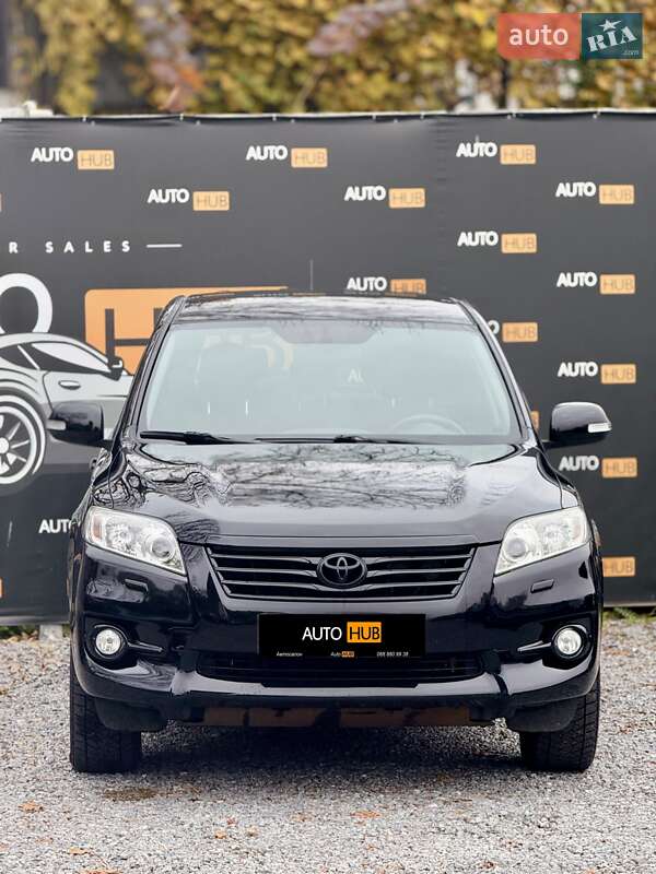 Внедорожник / Кроссовер Toyota RAV4 2010 в Харькове