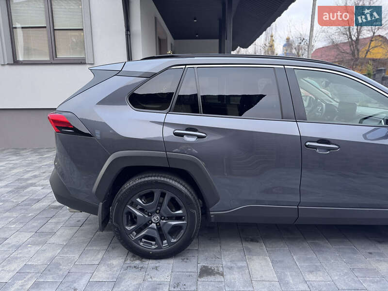 Внедорожник / Кроссовер Toyota RAV4 2023 в Ровно фото 8 Внедорожник / Кроссовер Toyota RAV4 2023 в Ровно