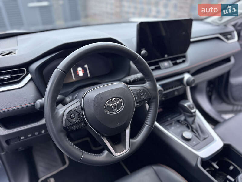 Внедорожник / Кроссовер Toyota RAV4 2023 в Ровно фото 22 Внедорожник / Кроссовер Toyota RAV4 2023 в Ровно