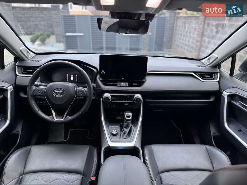 Внедорожник / Кроссовер Toyota RAV4 2023 в Ровно фото 31 Внедорожник / Кроссовер Toyota RAV4 2023 в Ровно