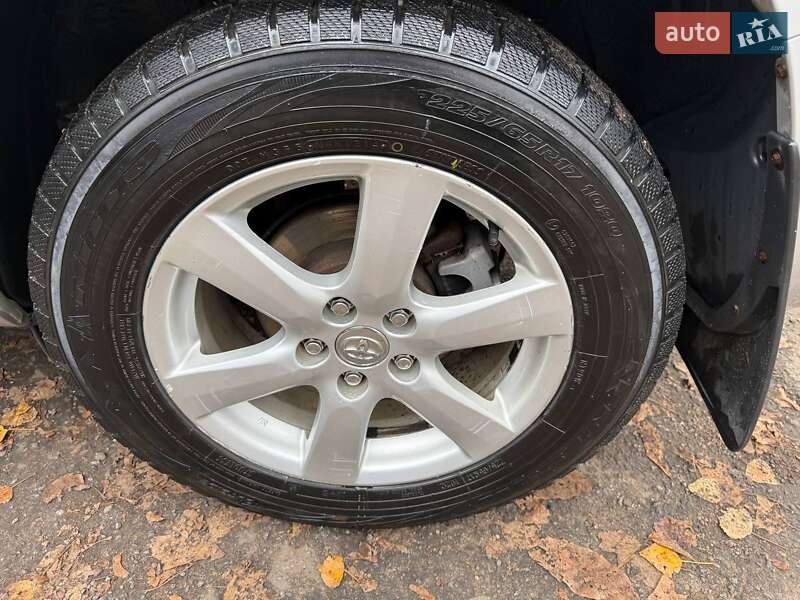 Внедорожник / Кроссовер Toyota RAV4 2008 в Харькове