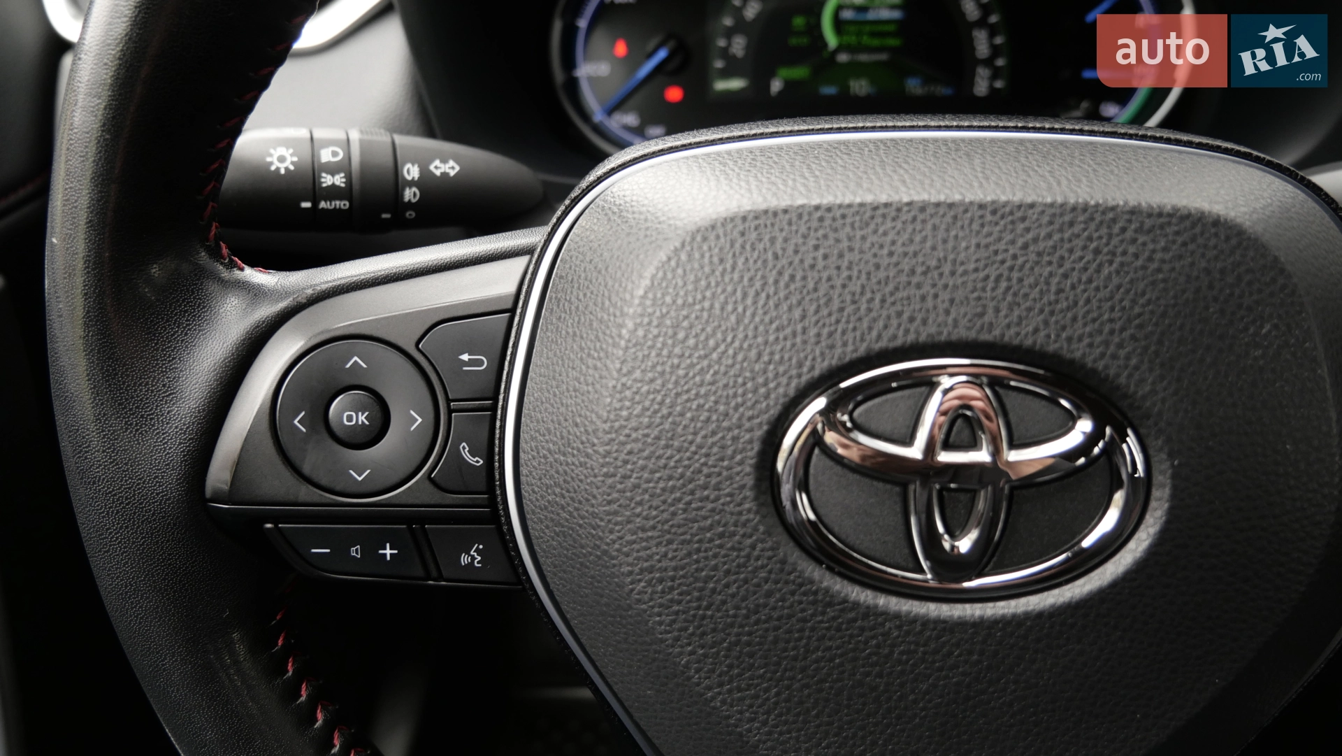 2020 Toyota RAV 4 - мініатюра 38