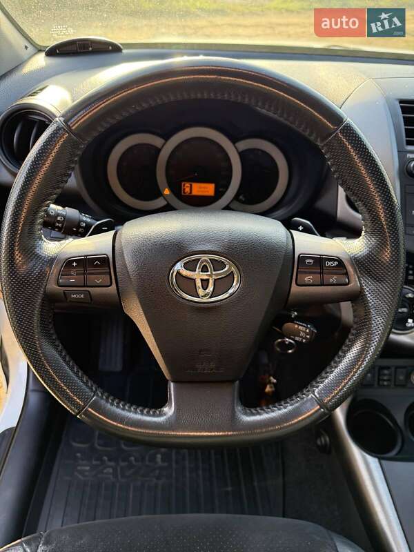 Внедорожник / Кроссовер Toyota RAV4 2011 в Киеве фото 4 Внедорожник / Кроссовер Toyota RAV4 2011 в Киеве