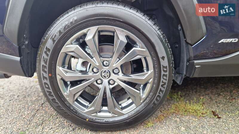 Внедорожник / Кроссовер Toyota RAV4 2023 в Киеве фото 15 Внедорожник / Кроссовер Toyota RAV4 2023 в Киеве