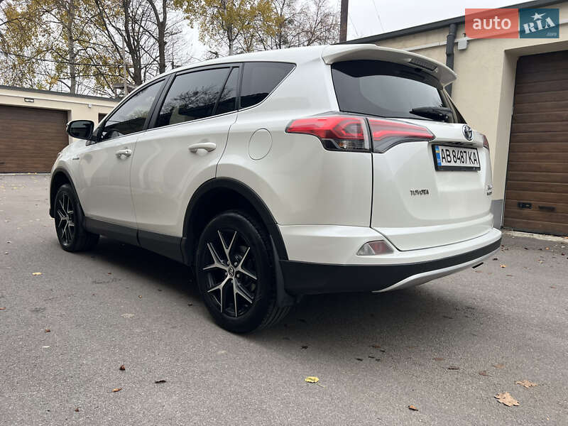Внедорожник / Кроссовер Toyota RAV4 2017 в Виннице фото 16 Внедорожник / Кроссовер Toyota RAV4 2017 в Виннице