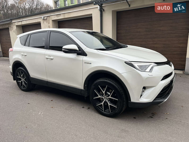 Внедорожник / Кроссовер Toyota RAV4 2017 в Виннице фото 25 Внедорожник / Кроссовер Toyota RAV4 2017 в Виннице