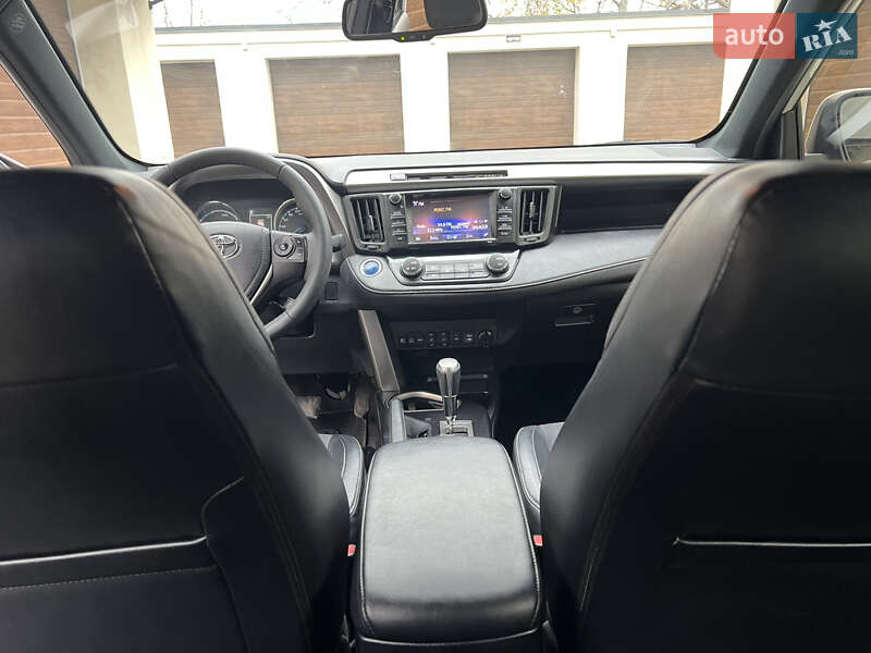 Внедорожник / Кроссовер Toyota RAV4 2017 в Виннице фото 38 Внедорожник / Кроссовер Toyota RAV4 2017 в Виннице