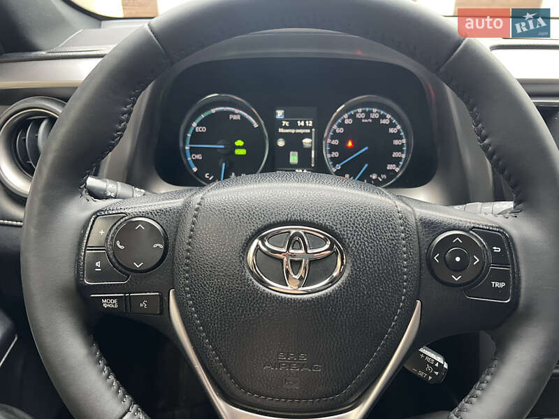 Внедорожник / Кроссовер Toyota RAV4 2017 в Виннице фото 47 Внедорожник / Кроссовер Toyota RAV4 2017 в Виннице