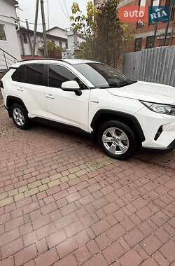 Позашляховик / Кросовер Toyota RAV4 2019 в Києві