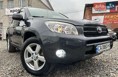 Внедорожник / Кроссовер Toyota RAV4 2007 в Смеле