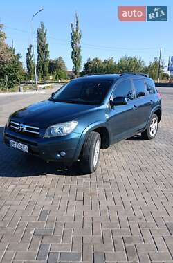 Позашляховик / Кросовер Toyota RAV4 2006 в Гайсину